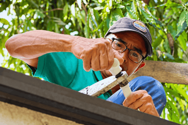 Strong plumbing starts with strong joints. We melt, join, and hold each fitting just long enough for a seal that won’t let you down.